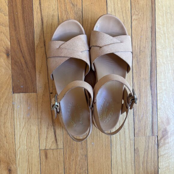 Kork-Ease Size 8 Nude Wedge Heels - Picture 1 of 4
